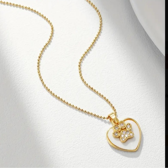 Gold Plated Stainless Steel Dog Paw Heart Pendant Chain with Cubic Zirconia NWT - Picture 3 of 5